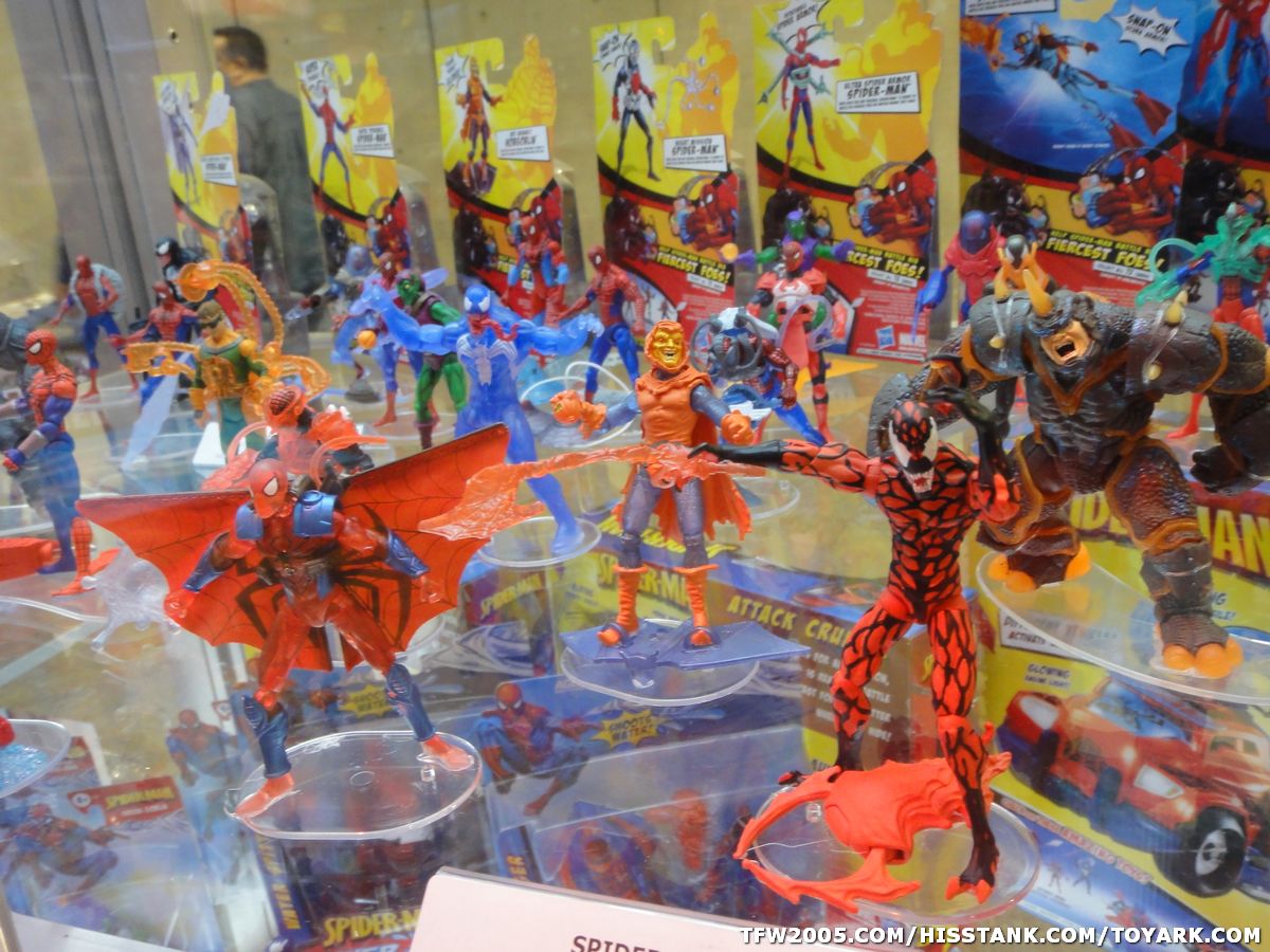 SDCC 2010 Hasbro Spiderman Display Including All New Venom