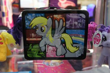 JUL132224 - MY LITTLE PONY LUNCHBOX - Previews World