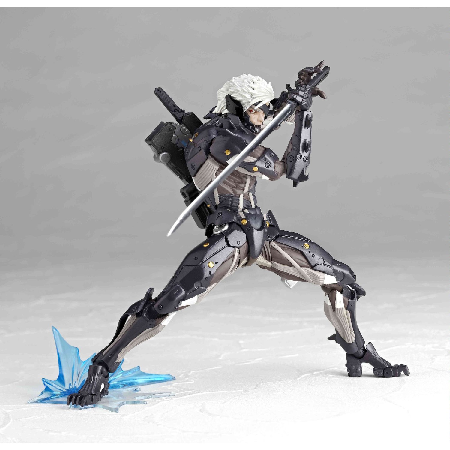 Hot Toys Metal Gear Rising Revengeance Raiden - The Toyark - News