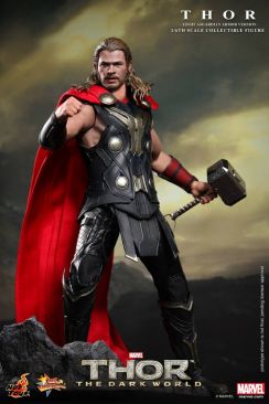 Hot Toys Thor The Dark World Unboxing & Review 