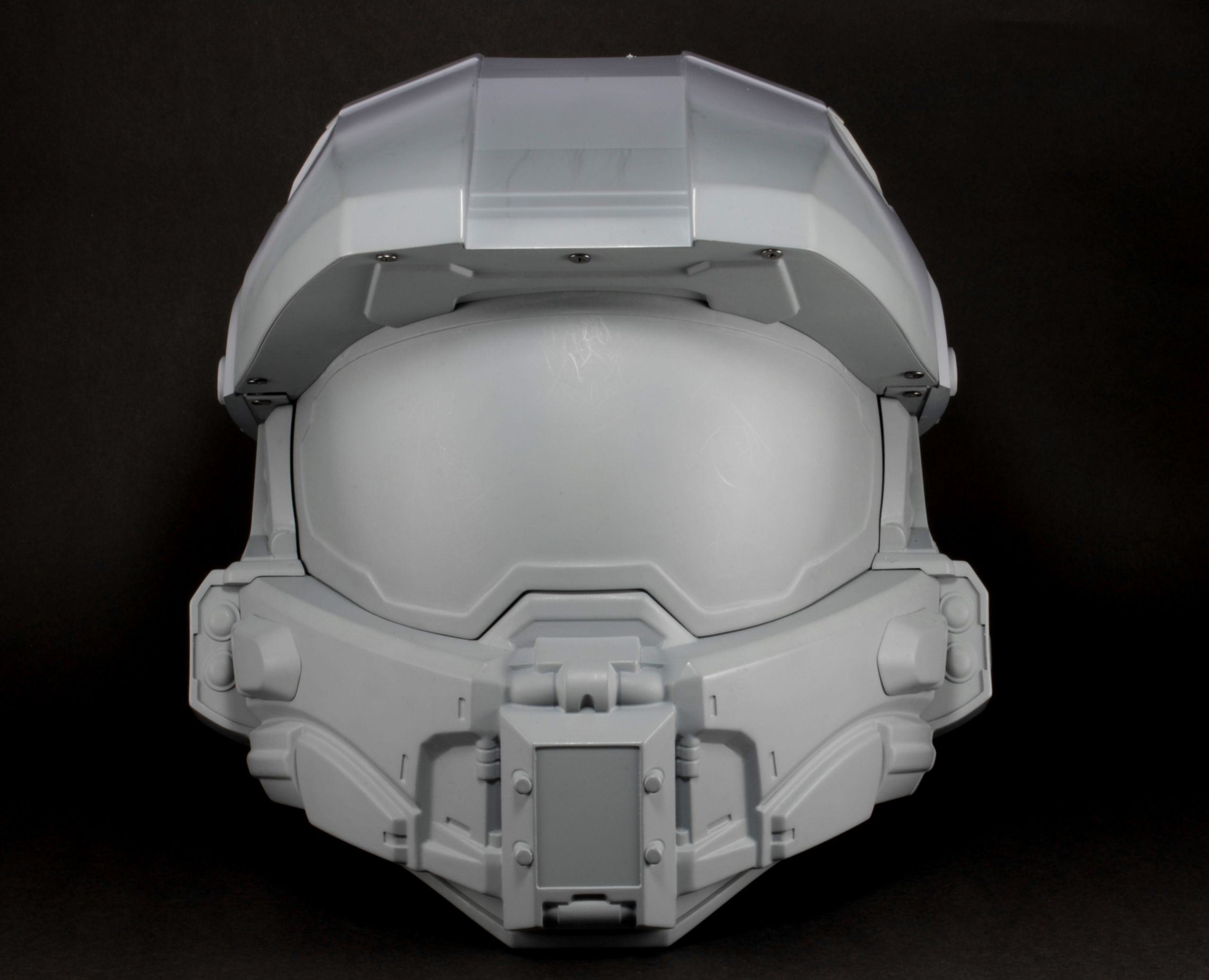 NECA Master Chief Motorcycle Helmet Preview - The Toyark - News