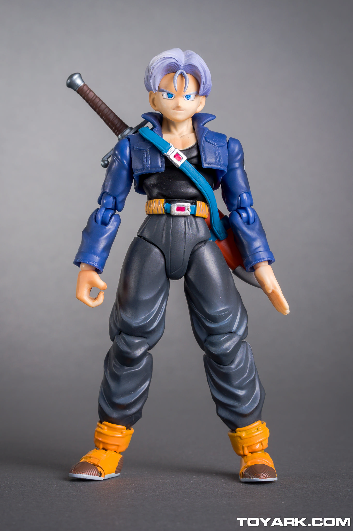 S.H. Figuarts Super Saiyan Armor Trunks In-Hand Gallery - The Toyark - News