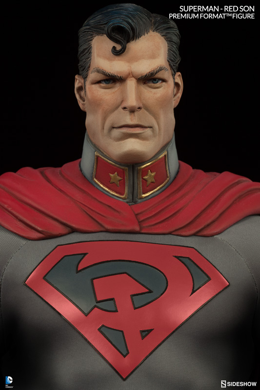 Красные сынки. Superman Red son. Супермен красный сын. DC красный сын. Superman Red son Figure.