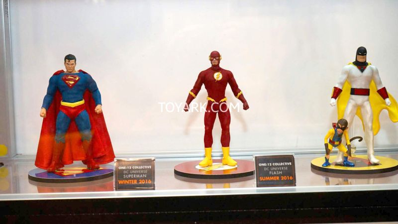 NYCC 2015 - Mezco One:12 Collective - DC Comics