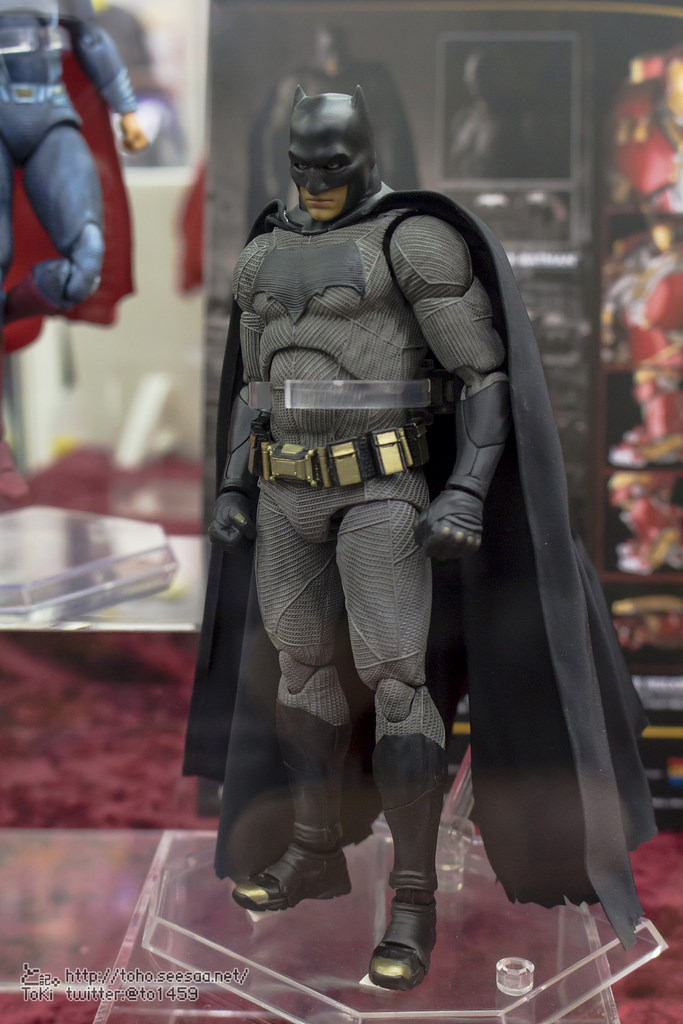 New Photos of the MAFEX Batman v Superman and Hulkbuster Figures - The  Toyark - News