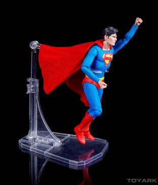 Advanced Look - NECA Dynamic Action Figure Stand - The Toyark - News