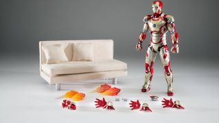 アメコミ comicave studios IRONMAN MARK 7.42 Comicave Iron Man Mark VII Figure Review - YouTube