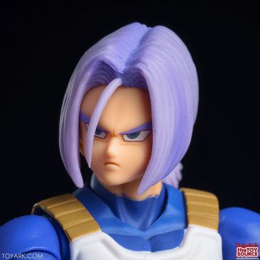 S.H. Figuarts Super Saiyan Armor Trunks In-Hand Gallery - The Toyark - News