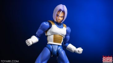 S.H. Figuarts Super Saiyan Armor Trunks In-Hand Gallery - The Toyark - News