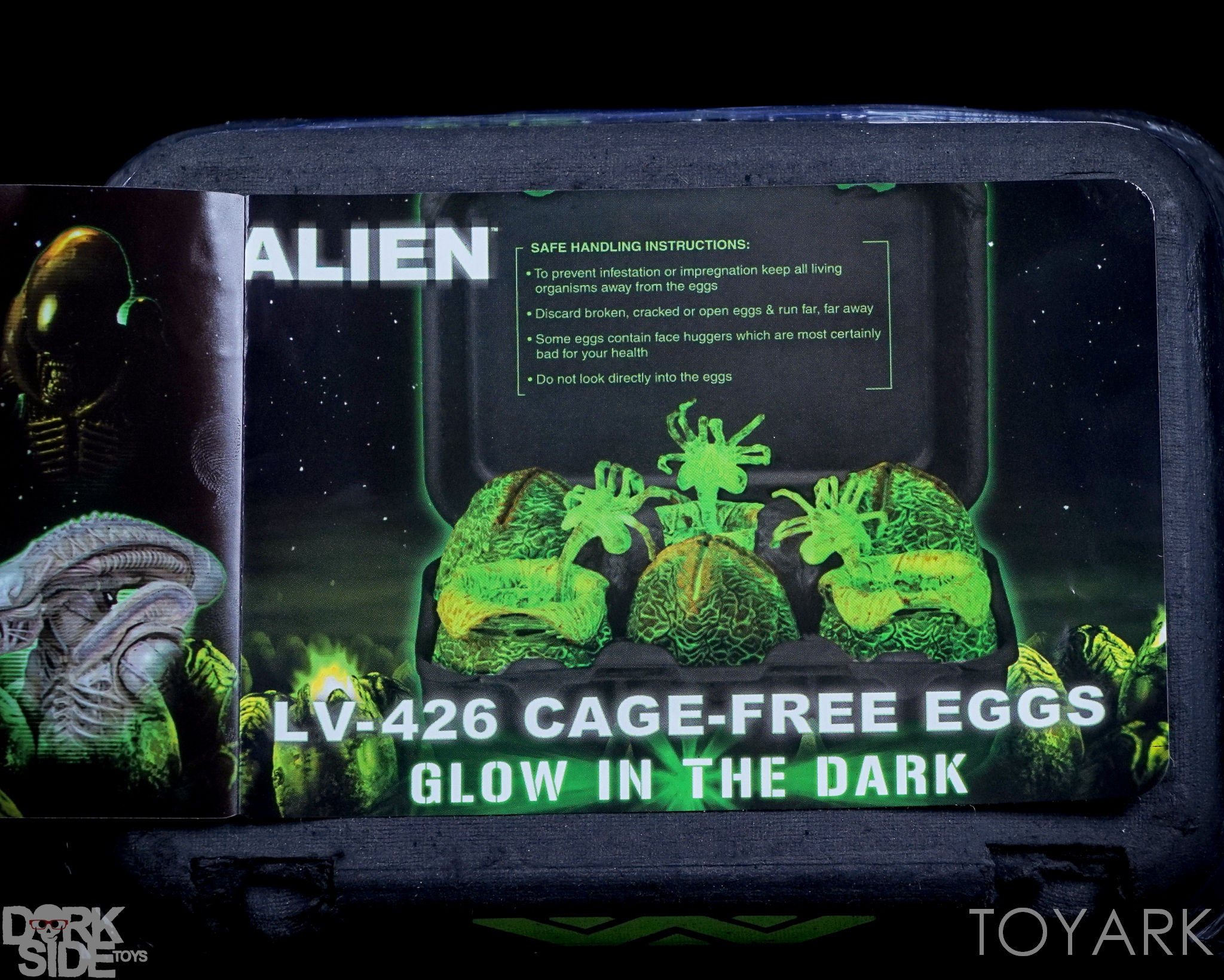 Alien LV-426 Cage Free Eggs Glow in the Dark Facehuggers Loot Crate  Exclusive