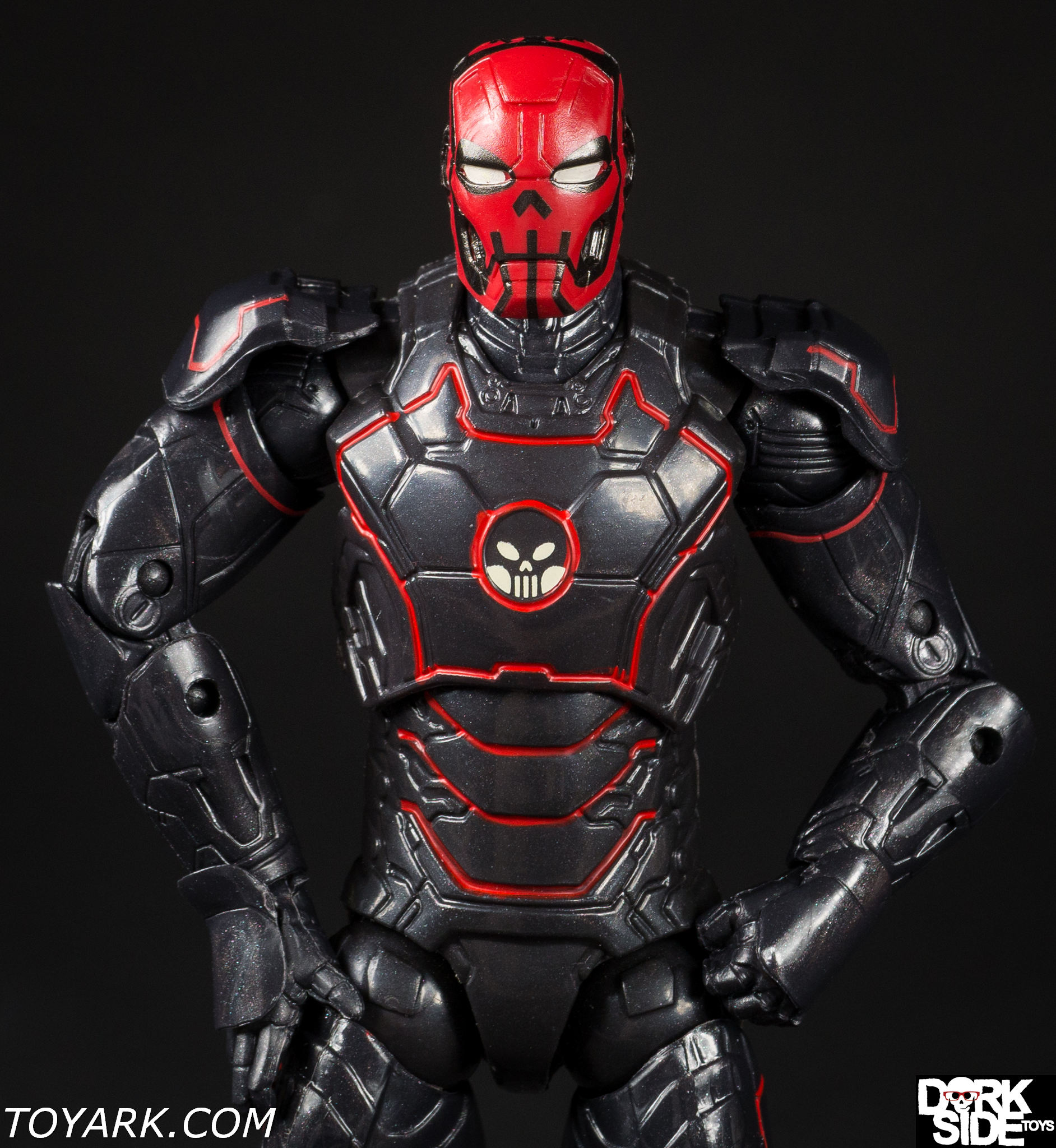 systematisk Oversigt Lavet af Marvel Legends Iron Skull Photo Shoot - The Toyark - News