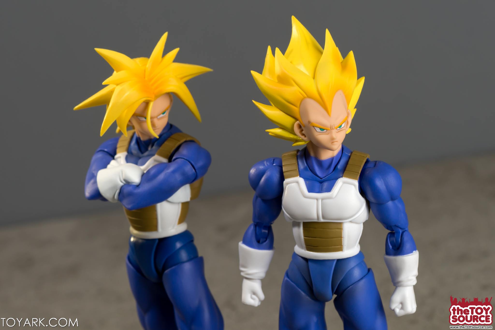 S.H. Figuarts Super Saiyan Armor Trunks In-Hand Gallery - The Toyark - News