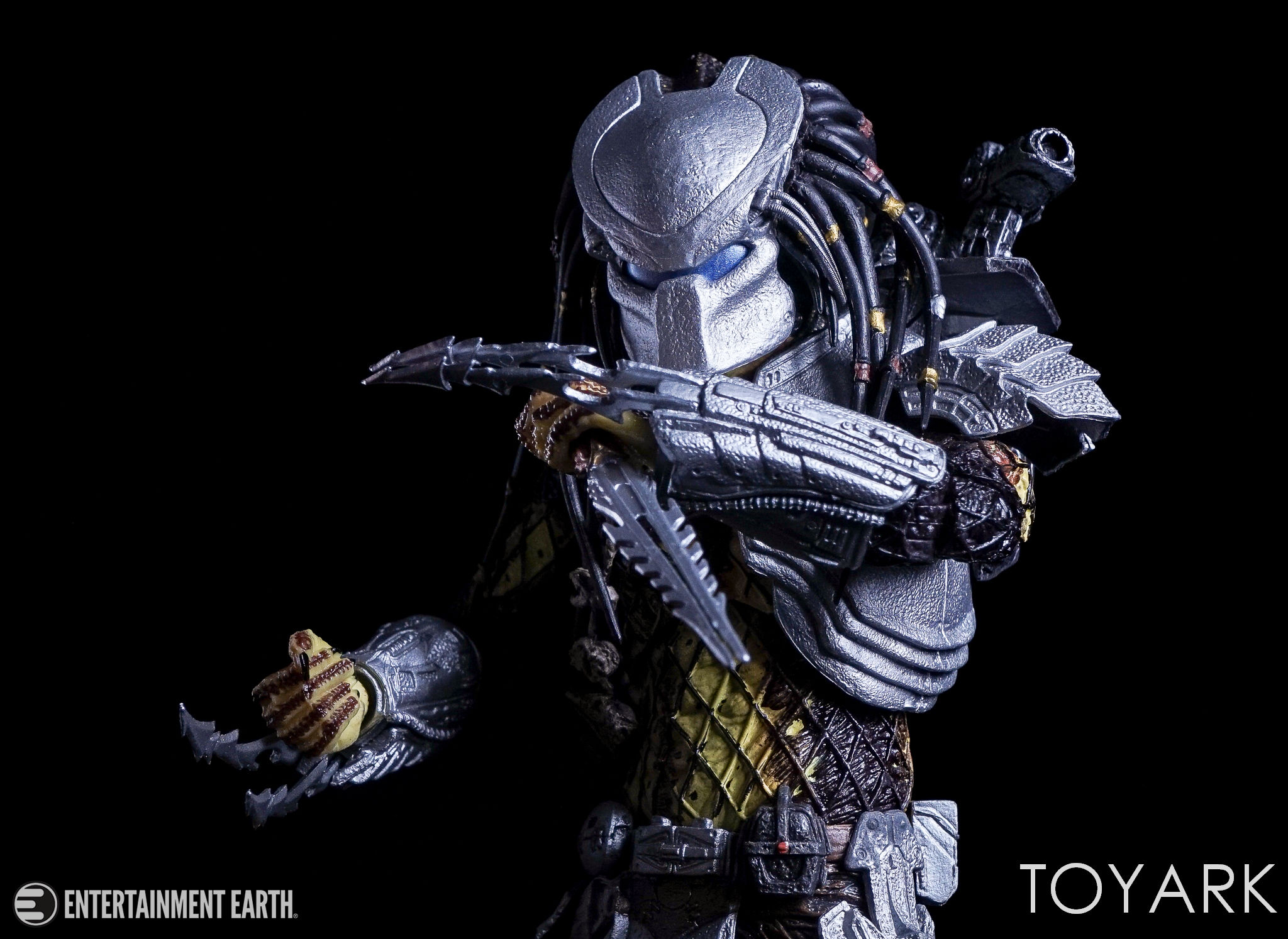 Маленький хищник 5. Predator Youngblood. Predator v 7 сборка. Lost Predator NECA. Predator SAS.