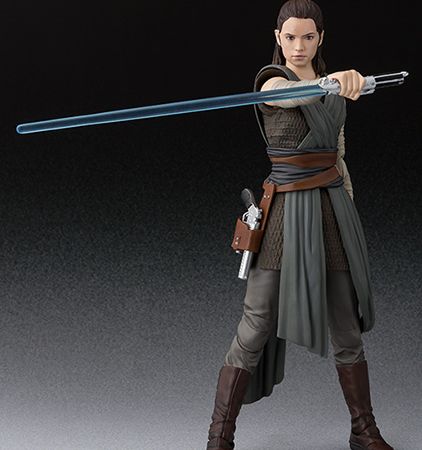 https://www.toyark.com/wp-content/uploads/2017/08/SH-Figuarts-Last-Jedi-Rey-001-422x450.jpg