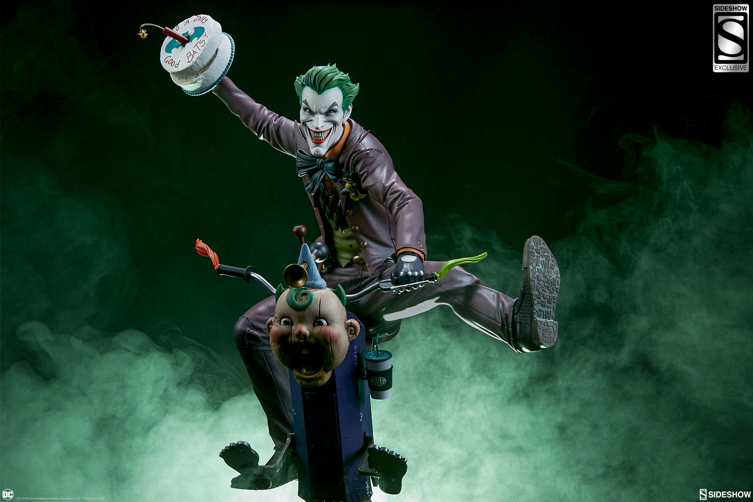 DC Comics The Joker Premium Format Figure by Sideshow - The Toyark - News