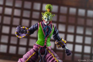 Magazine Scans Showcase Batman Ninja SH Figuarts Batman and Joker - The  Toyark - News