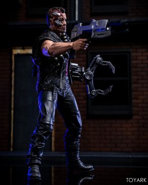 Kenner Inspired Terminator Figure by NECA - Toyark Photo Shoot