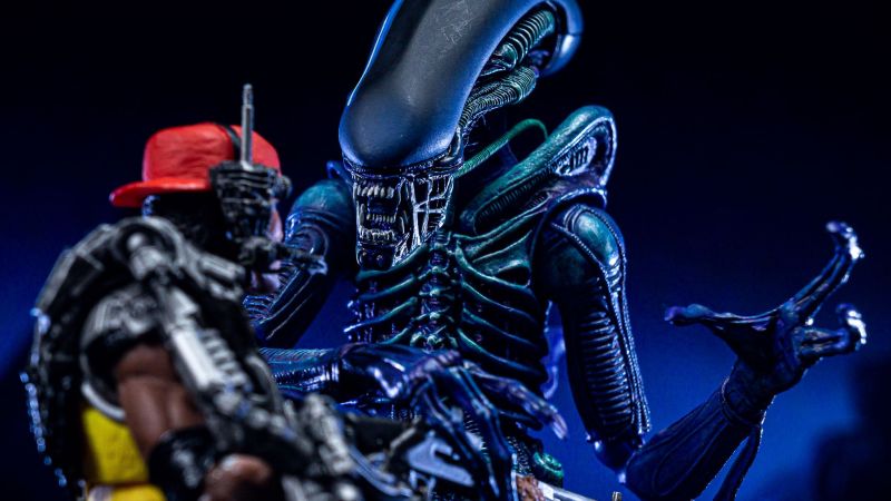 NECA Club Exclusive Alien 025