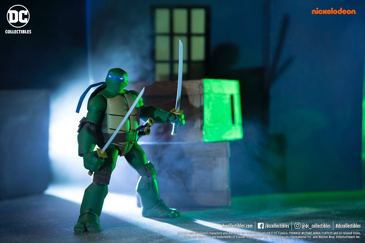 GameStop Exclusive Batman vs TMNT 2-Packs by DC Collectibles - The Toyark -  News