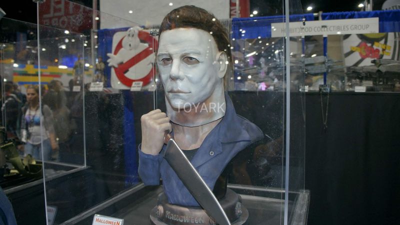 SDCC 2019 Hollywood Collectibles 112