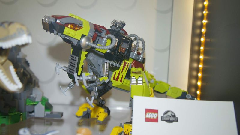 SDCC 2019 LEGO Display 061