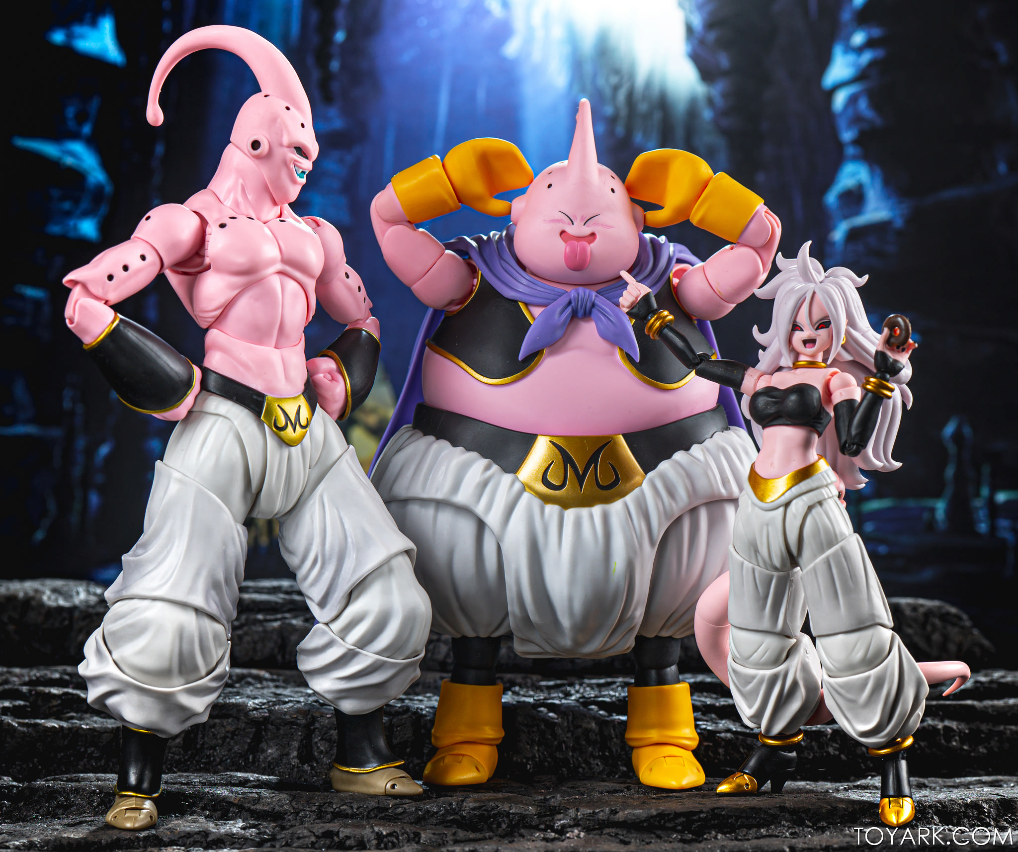 Android 21 S.H. Figuarts Dragonball FighterZ In-Hand Pics - The Toyark -  News