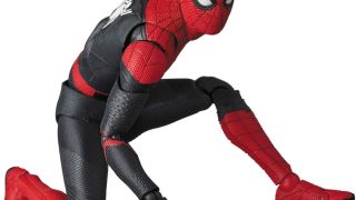 MAFEX Far From Home Spider Man 008