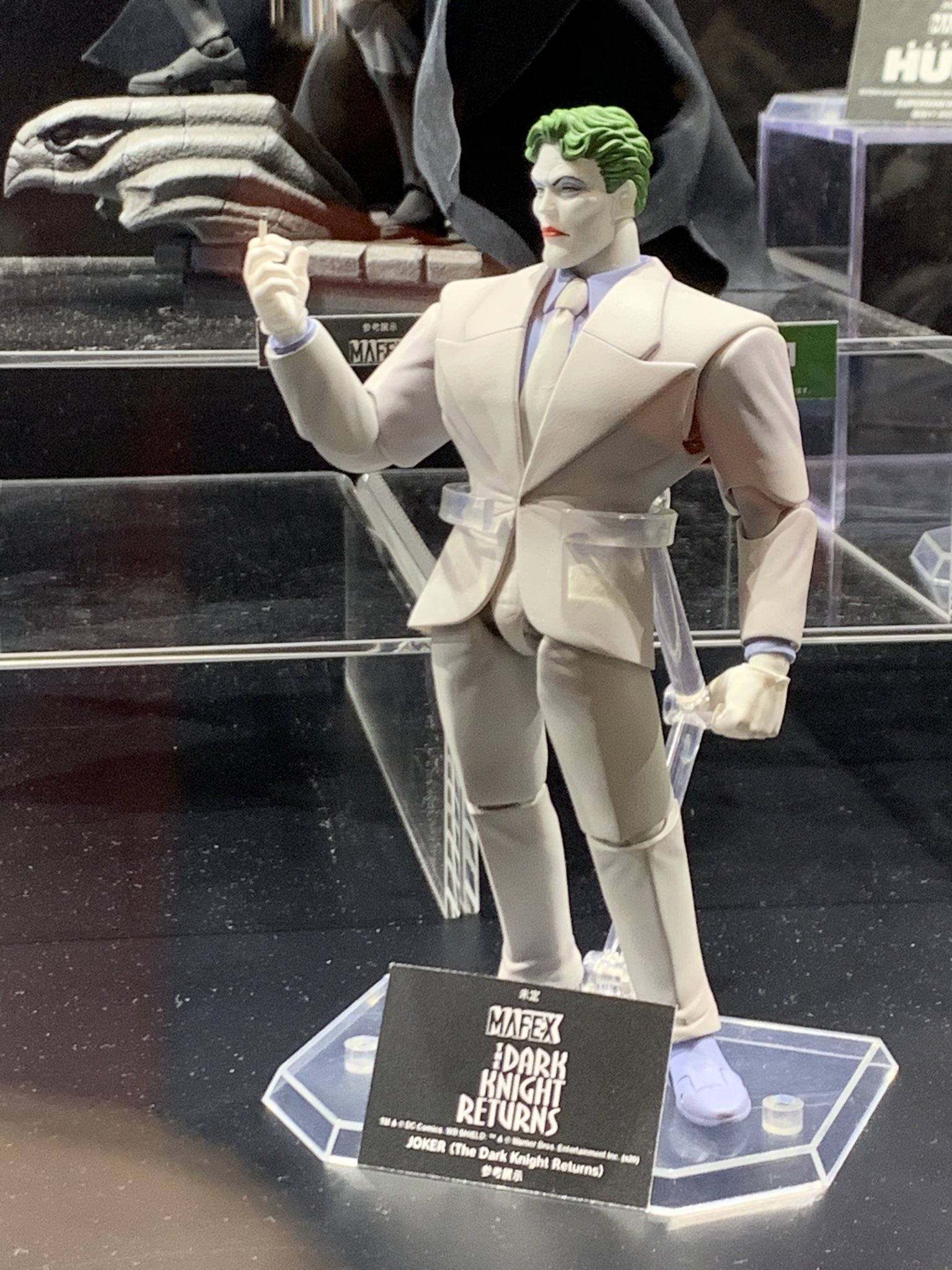 The Dark Knight Returns - MAFEX Joker at Winter Wonder