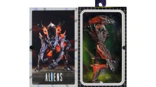 NECA Rhino Alien Packaging 003