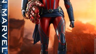 Hot Toys Endgame Captain Marvel 005