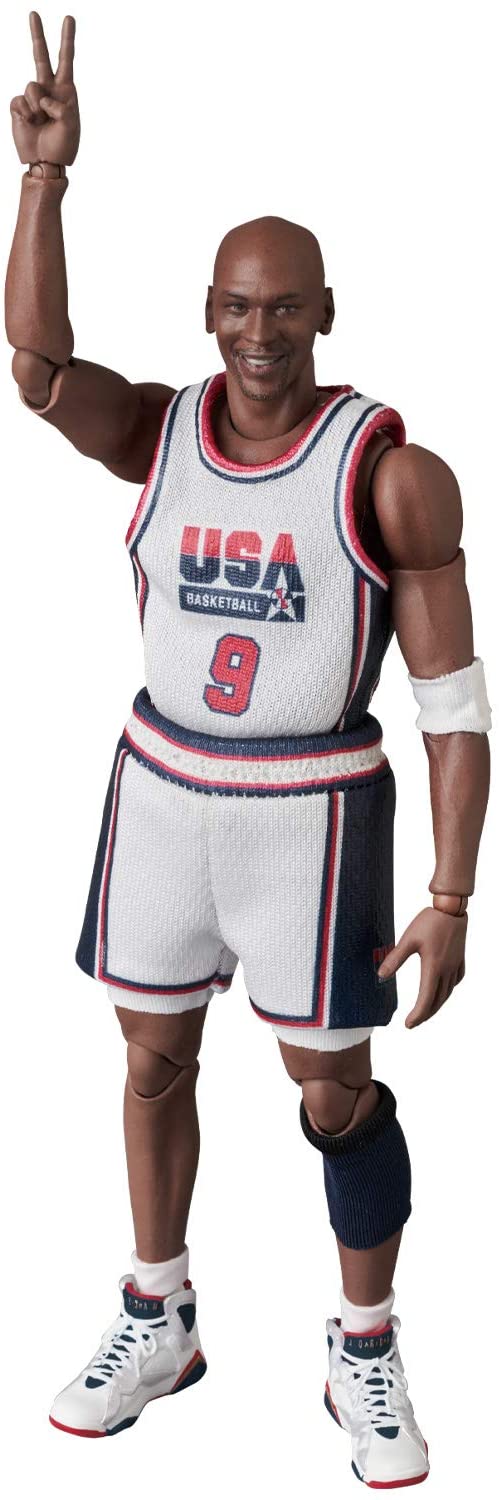 Michael Jordan (1992 Team Usa) MAFEX Figure