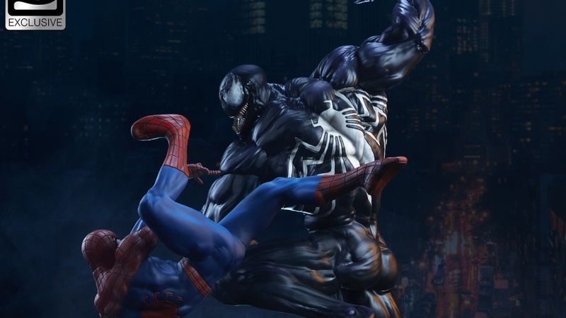Spider Man vs Venom Maquette 021