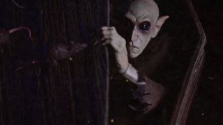 Mezco Nosferatu One12 Bundle 007