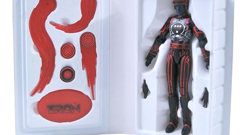 Tron VHS Deluxe Figure Packaging 004