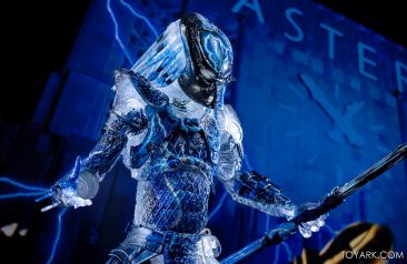シティプレデター Amazon.co.jp: (ニーカ) NECA プレデター アルティメット