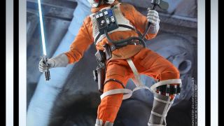 Hot Toys ESB Snowspeeder Luke 003