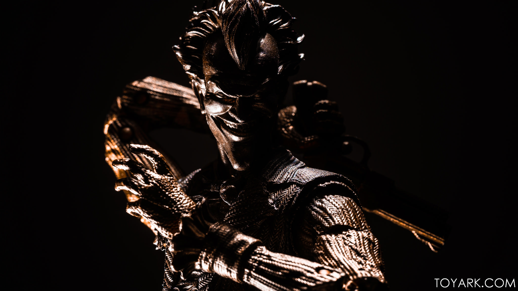 DC Multiverse Bronze Joker 22 DC Multiverse Bronze Joker 22