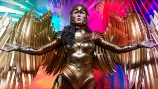 Queen Studios Golden Armor Wonder Woman 004