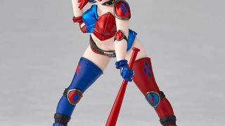 Revoltech Harley Quinn Amiami EX 006