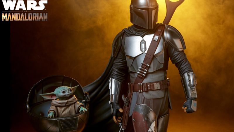 The Mandalorian Premium Format Figure 002