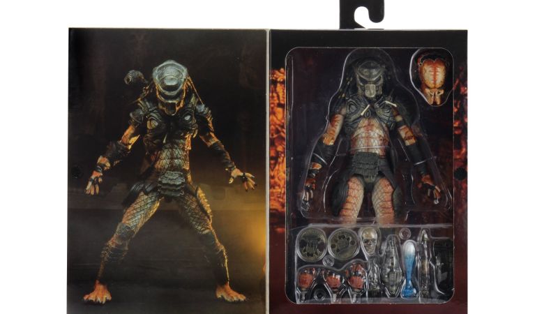 NECA Stalker Predator Packaging 005