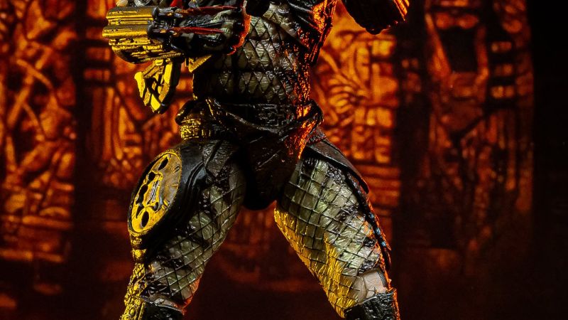 NECA Ultimate Scout Predator Figure 021