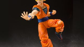 DBZ SH Figuarts Super Saiyan Full Power Son Goku 008