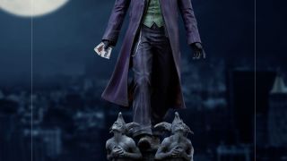 Iron Studios TDK Joker 001