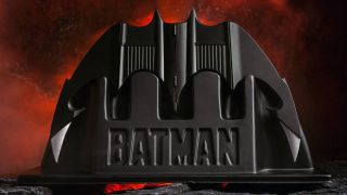 NECA Batarang 018