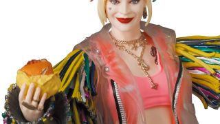 MAFEX Harley Quinn Jacket Version 005