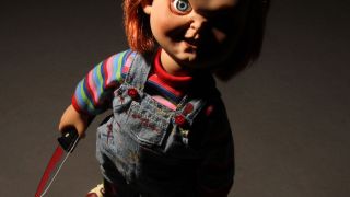 MEzco Talking Sneering Chucky Reissue 001