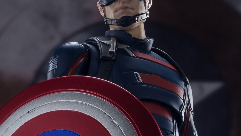 SH Figuarts John Walker Captain America 001