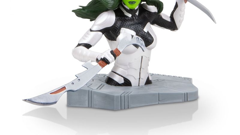 Loot Crate Rise Up Gamora Bust 004