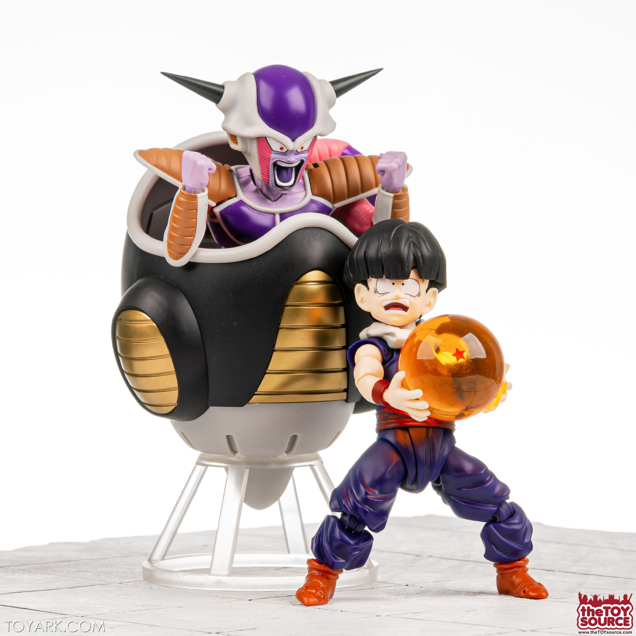 SHF First Form Frieza 38 SHF First Form Frieza 38